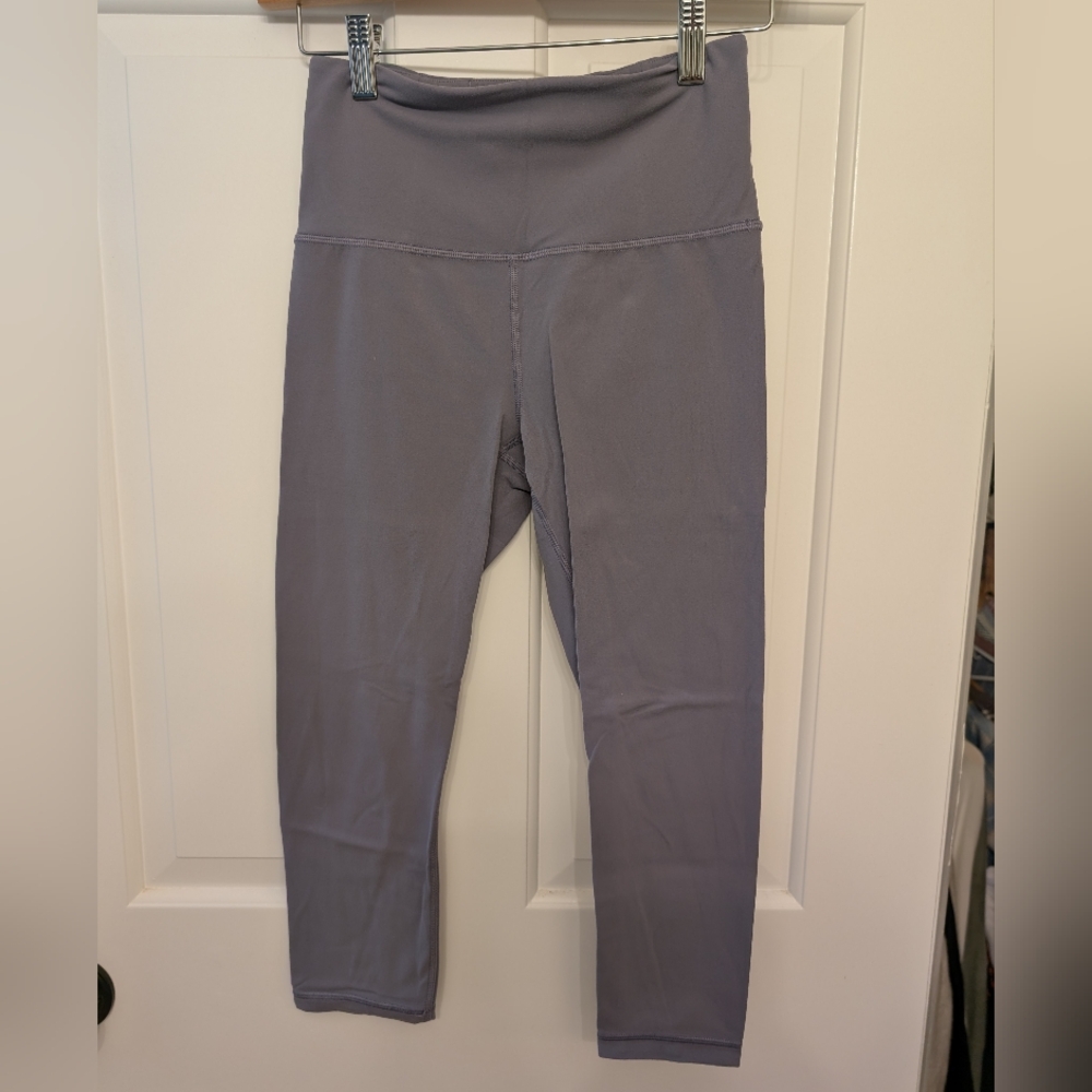 Athleta Elation Capri in Purple